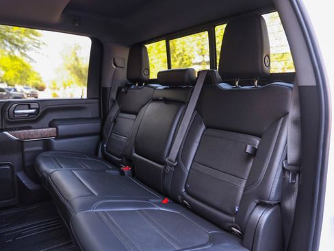 Used 2021 GMC Sierra 3500 Denali w/ Denali Ultimate Package AWD/4WD image 14