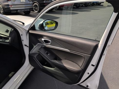 Certified 2026 Acura Integra FWD image 38