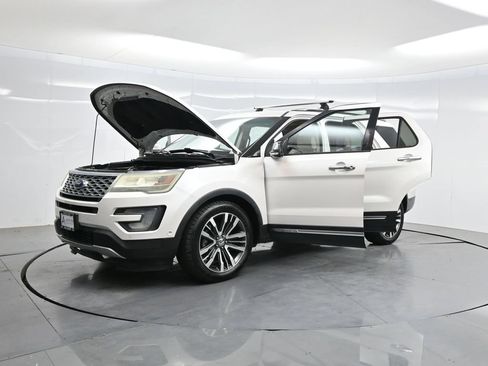 Used 2016 Ford Explorer Platinum AWD/4WD image 43