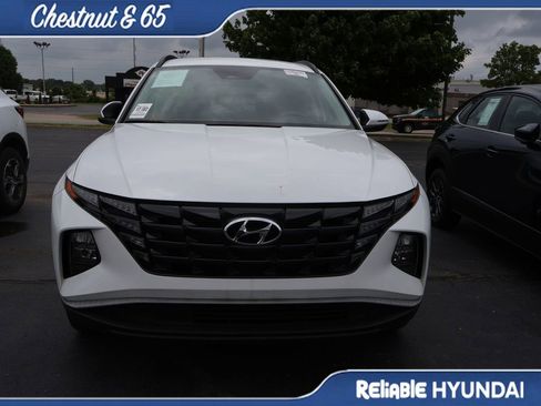 Used 2023 Hyundai Tucson SEL AWD/4WD image 11