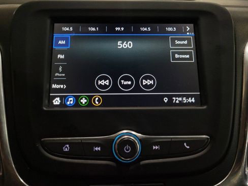 Used 2019 Chevrolet Equinox LS AWD/4WD image 25