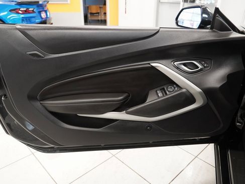 Used 2016 Chevrolet Camaro LT image 15