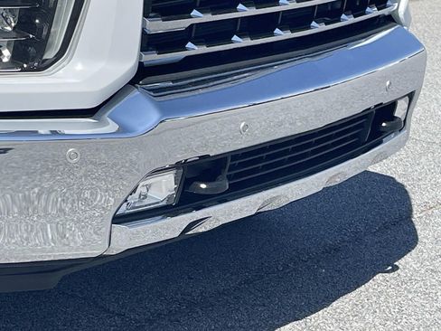 Used 2022 Chevrolet Silverado 3500 LTZ w/ LTZ Convenience Package image 10