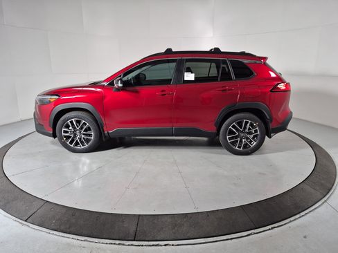 New 2026 Toyota Corolla Cross XLE image 2