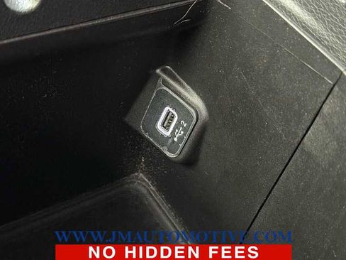 Used 2022 Jeep Wrangler Unlimited Sport image 44