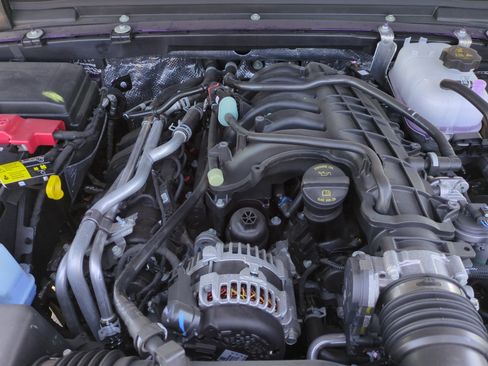 New 2026 Jeep Gladiator Sport AWD/4WD image 22