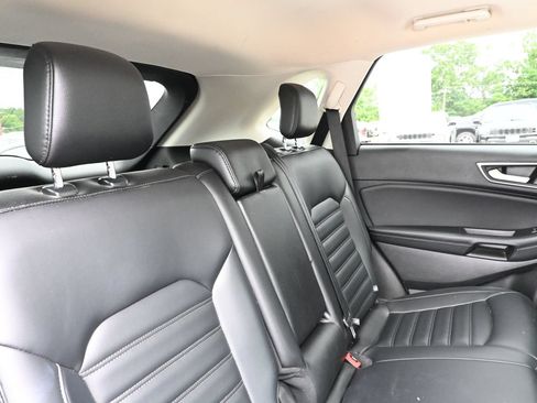 Used 2024 Ford Edge SEL AWD/4WD image 30