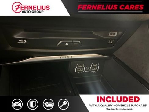 Used 2021 Chrysler Pacifica Pinnacle AWD/4WD image 38
