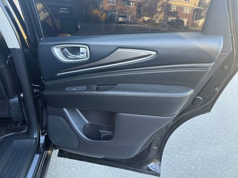 Used 2017 INFINITI QX60 Luxe image 27