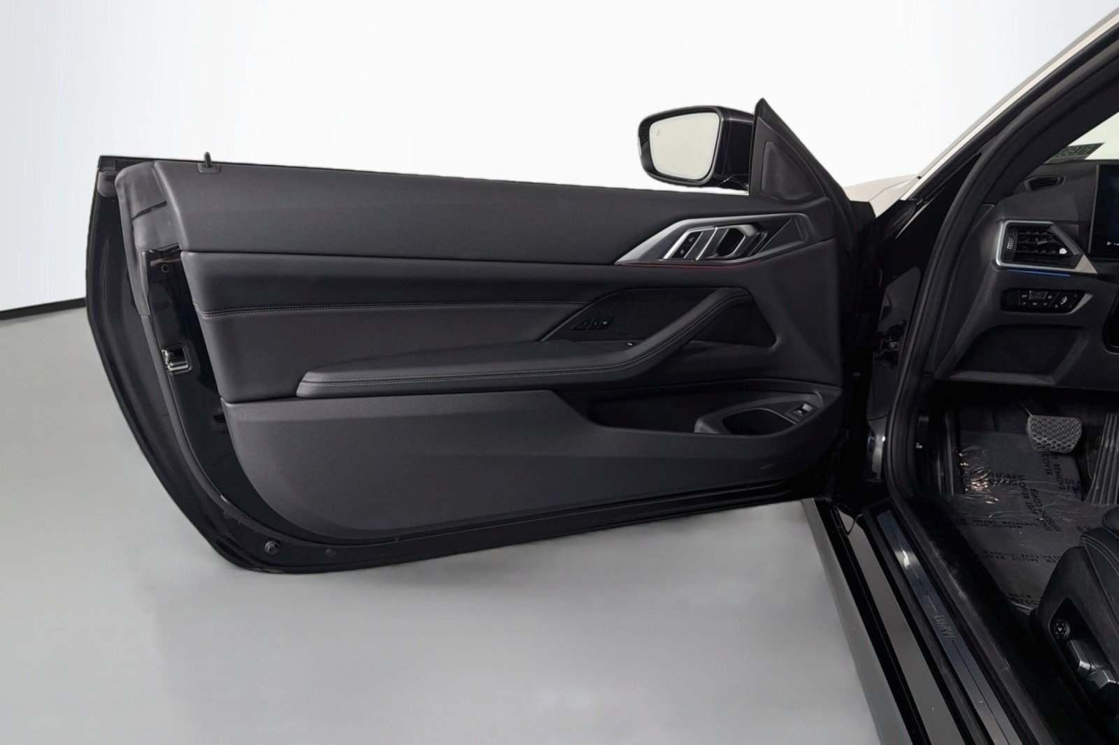 Used 2024 BMW 430i Coupe w/ Premium Package RWD image 23