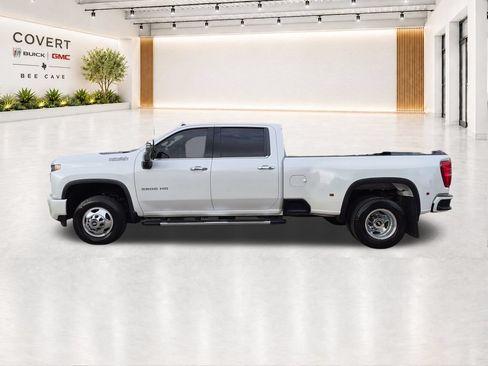 Used 2020 Chevrolet Silverado 3500 High Country w/ LPO, Hitch Package AWD/4WD image 9