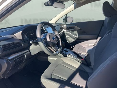 Used 2025 Subaru Impreza 2.0i image 9