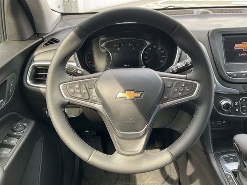 Certified 2023 Chevrolet Equinox LT AWD/4WD image 3