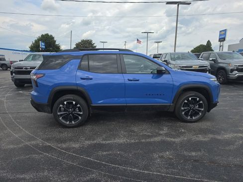 New 2027 Chevrolet Equinox RS w/ Safety and Technology Package FWD image 9