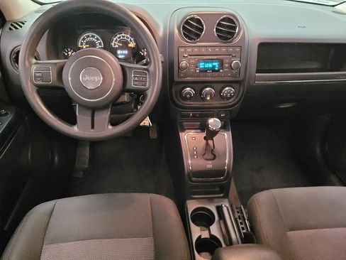Used 2015 Jeep Patriot Sport w/ Power Value Group AWD/4WD image 22