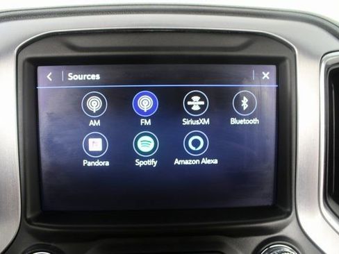 Used 2021 GMC Sierra 1500 Elevation w/ Preferred Package image 5