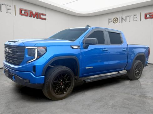 Used 2022 GMC Sierra 1500 Elevation w/ Preferred Package AWD/4WD image 2