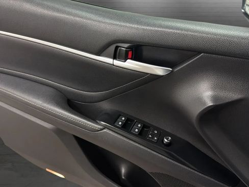 Used 2018 Toyota Camry XSE w/ Audio Package FWD image 17