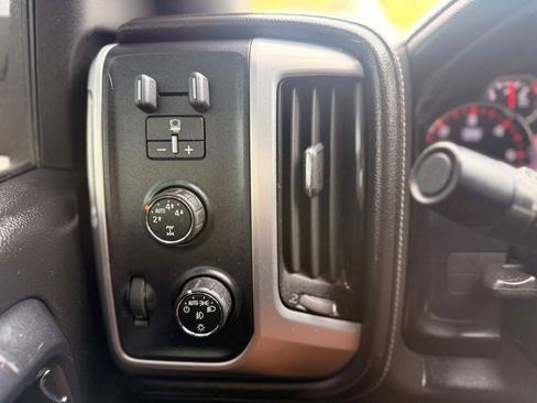 Used 2014 GMC Sierra 1500 SLE w/ SLE Value Package AWD/4WD image 16