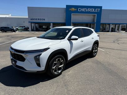 Used 2025 Chevrolet Trax LT