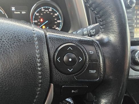 Certified 2016 Toyota RAV4 Limited image 22