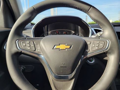 Used 2024 Chevrolet Equinox LT w/ LPO, Floor Liner Package AWD/4WD image 10