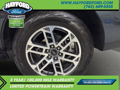 Used 2025 Ford Expedition Active AWD/4WD image 28