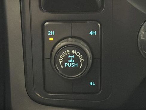 Used 2024 Ford F150 XLT w/ Equipment Group 302A MID image 31