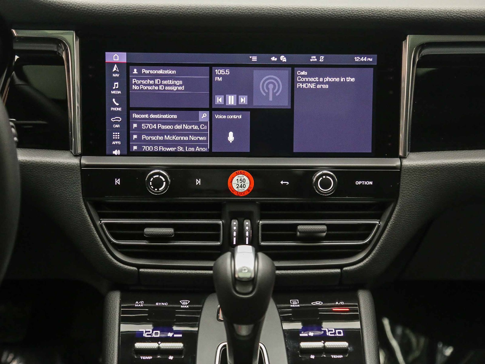Certified 2026 Porsche Macan AWD/4WD image 17