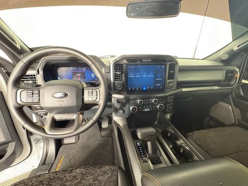 Certified 2025 Ford F150 Tremor AWD/4WD image 8