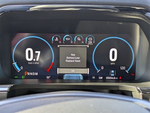 Used 2023 Ford F150 Lariat w/ Trailer Tow Package image 31