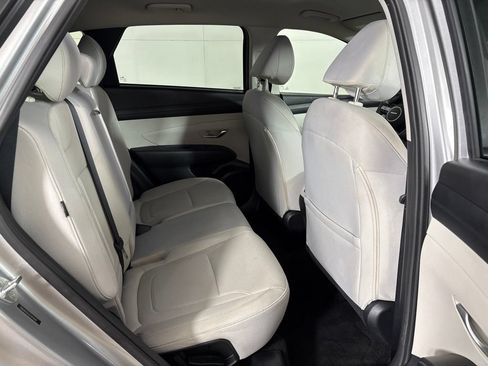Used 2025 Hyundai Tucson SEL FWD image 20