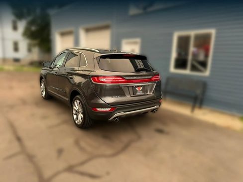 Used 2019 Lincoln MKC Select w/ Select Plus Package AWD/4WD image 6