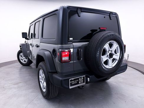 Used 2022 Jeep Wrangler Unlimited Sport image 7