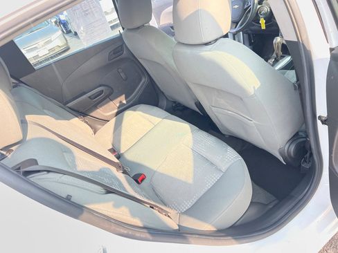 Used 2016 Chevrolet Sonic LS image 17