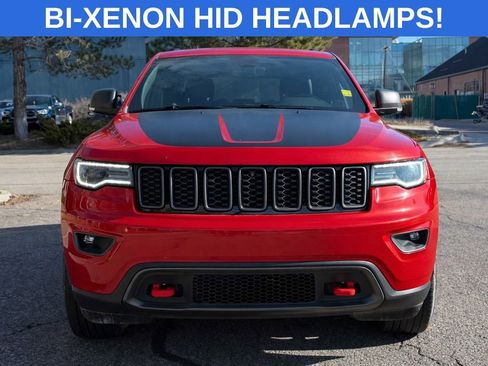 Used 2018 Jeep Grand Cherokee Trailhawk w/ Trailhawk Luxury Group image 8