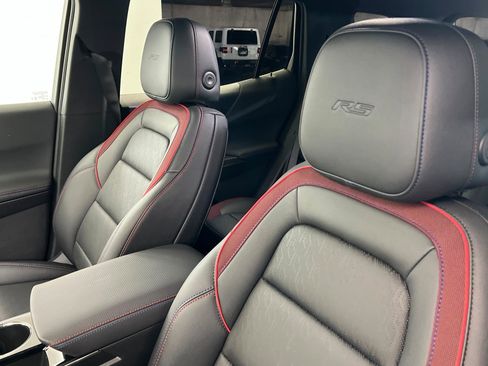 New 2026 Chevrolet Equinox RS w/ Convenience Package III image 17