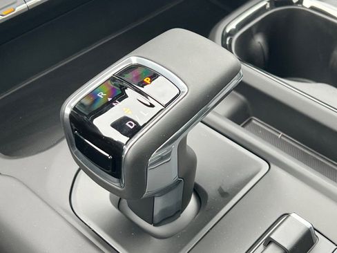 New 2026 GMC Sierra 1500 AT4X AWD/4WD image 18