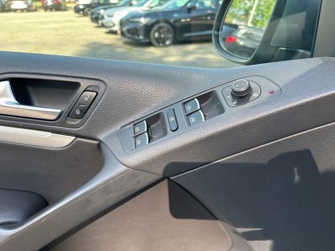 Used 2016 Volkswagen Tiguan R-Line FWD image 14