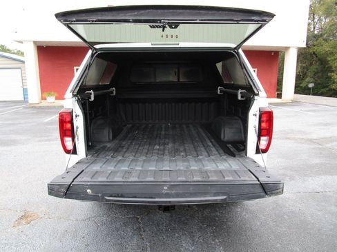 Used 2021 GMC Sierra 1500 SLE w/ Preferred Package RWD image 31