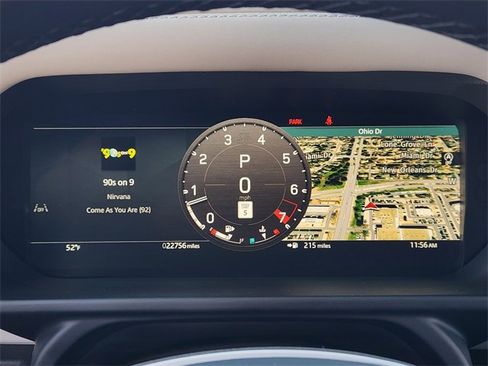 Used 2024 Land Rover Defender 110 S image 15