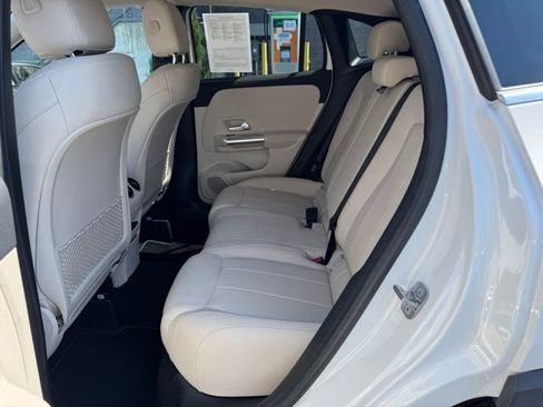 Certified 2023 Mercedes-Benz GLA 250 4MATIC image 13