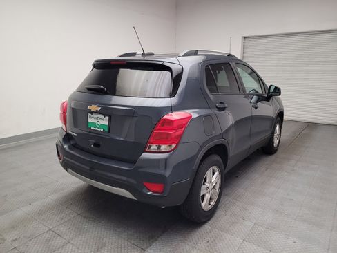 Used 2022 Chevrolet Trax LT w/ Driver Confidence Package AWD/4WD image 9