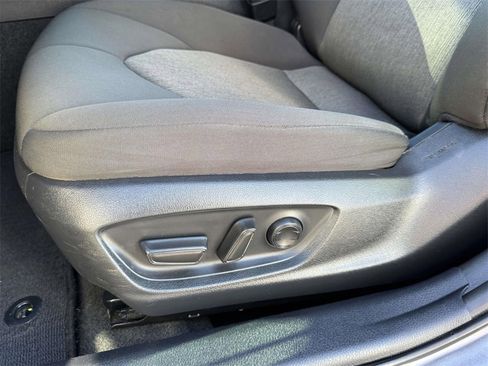 Used 2023 Toyota Camry LE image 18