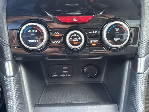 Certified 2023 Subaru Forester Touring AWD/4WD image 22