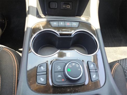 Used 2021 GMC Acadia AT4 w/ Trailering Package image 19