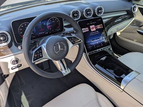 Used 2025 Mercedes-Benz C 300 Sedan image 3