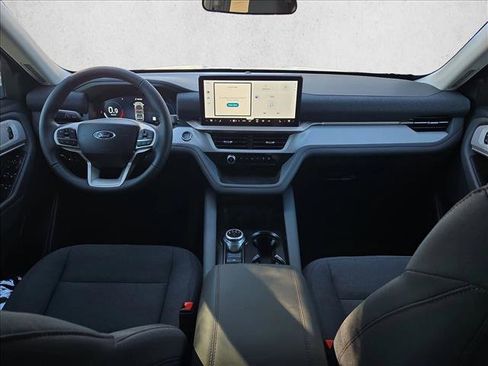 New 2026 Ford Explorer Active image 14