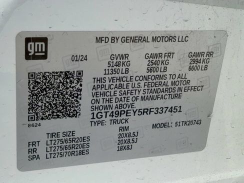 Used 2024 GMC Sierra 2500 AT4 w/ AT4 Premium Plus Package AWD/4WD image 29