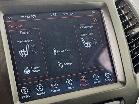 Used 2021 Jeep Cherokee Latitude Lux w/ Comfort/Convenience Group image 22